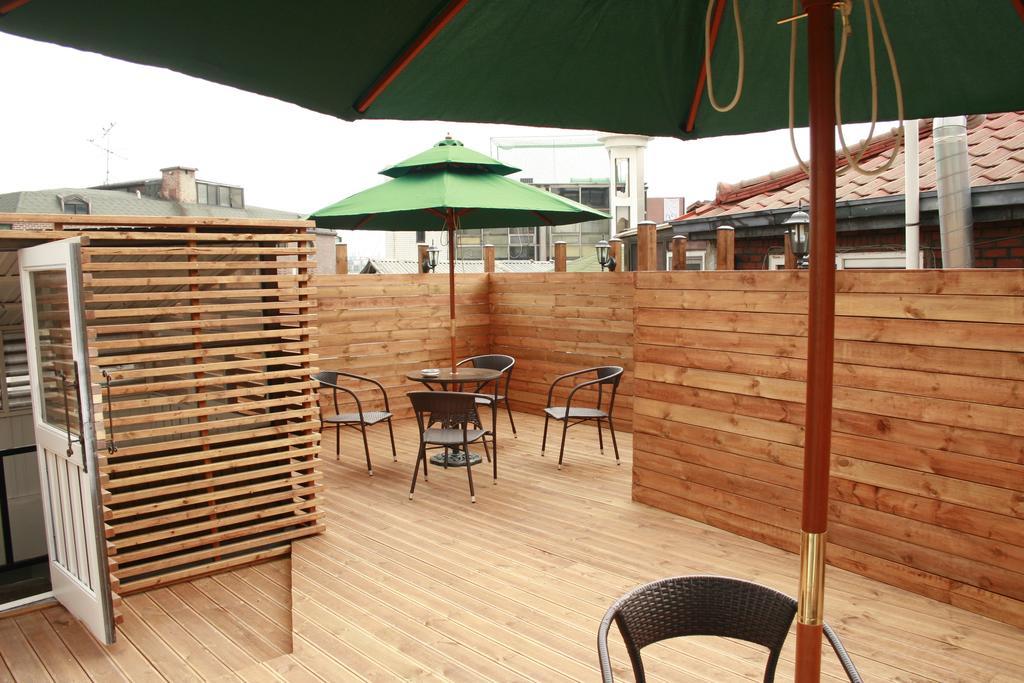 Crib 49 Guesthouse - Foreigner Only Seoul Exteriör bild