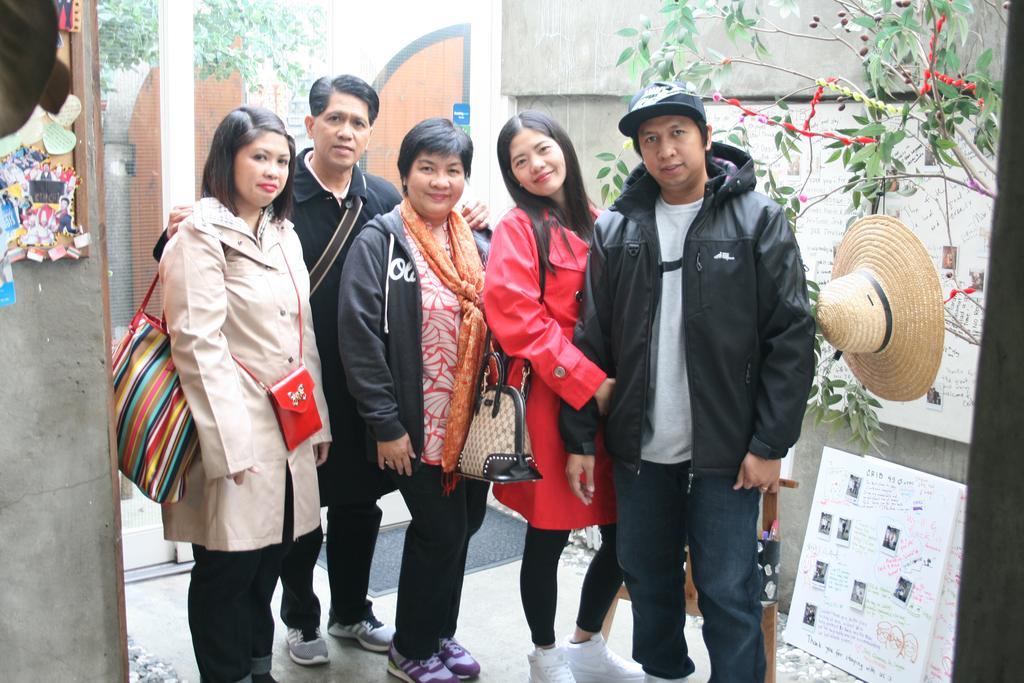 Crib 49 Guesthouse - Foreigner Only Seoul Exteriör bild